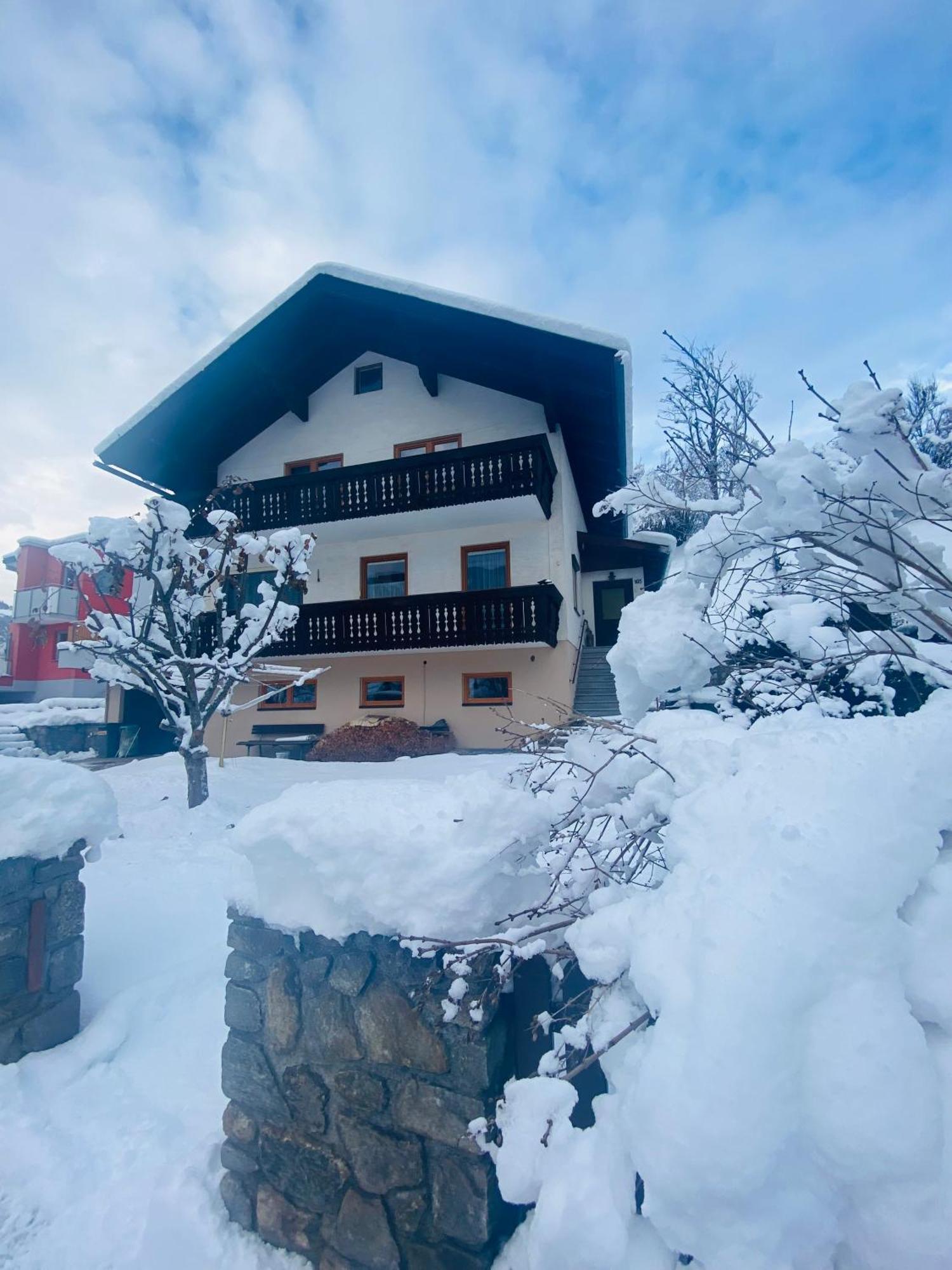 Ferienhaus Joloisia Mit Blick Auf Planai Villa Schladming Luaran gambar